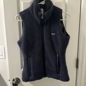 Patagonia women’s vest size small dark purple